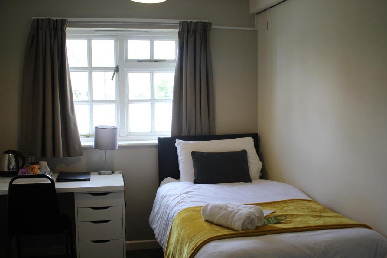 Affittacamere Charney Manor Kingston Bagpuze Esterno foto