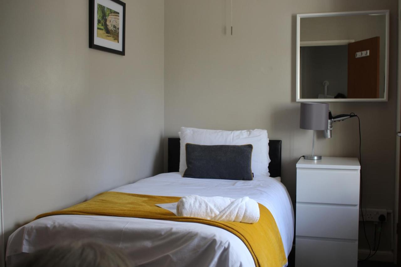 Affittacamere Charney Manor Kingston Bagpuze Esterno foto