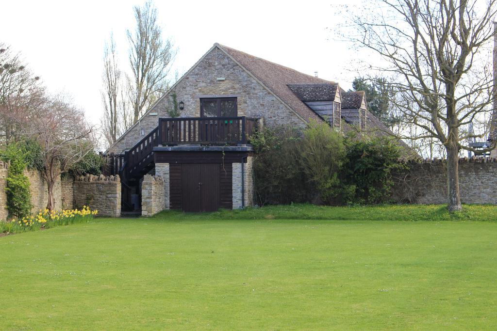 Affittacamere Charney Manor Kingston Bagpuze Esterno foto
